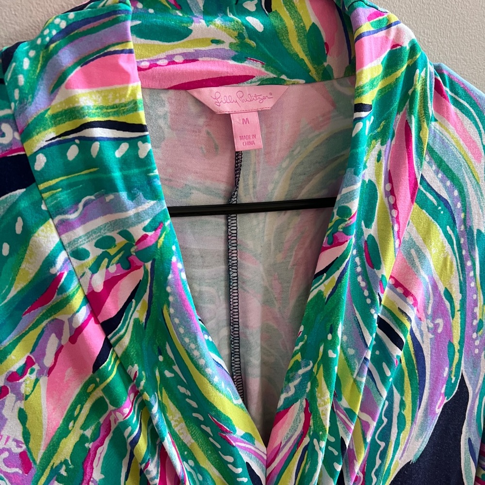 🌴 Lilly Pulitzer Long Sleeve Wrap-Style Dress | Size M - Picture 3 of 6